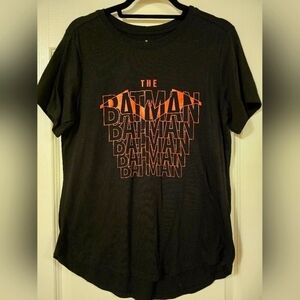 Ladies XXL "The Batman" movie tee FITS LIKE XL